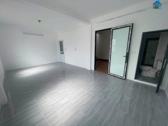 Trung tâm Trâu Quỳ, Gia Lâm cho thuê nhà 5 tầng thang máy 62m2 mtien 6m đường 40m