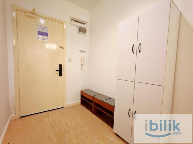 TRX Single Room. Nearby lrt mrt. Free WiFi electricity