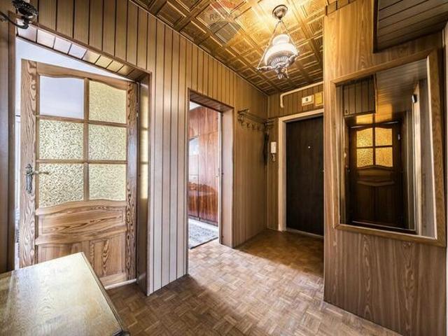 Trzy pokoje winda balkon Łazarz