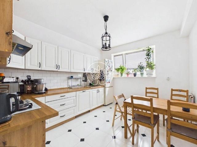 Zapraszam do 85 m² trzypokojowego mieszkania z balkonem, blisko Blue City