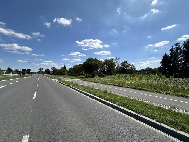 Trzebownisko, Trzebownisko, 1 500 m2
