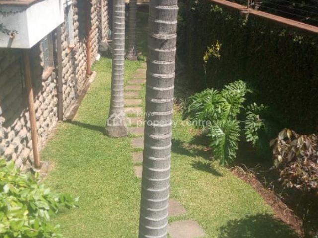 Two 2 Bedroom Spacious Apartment On 1st Floor