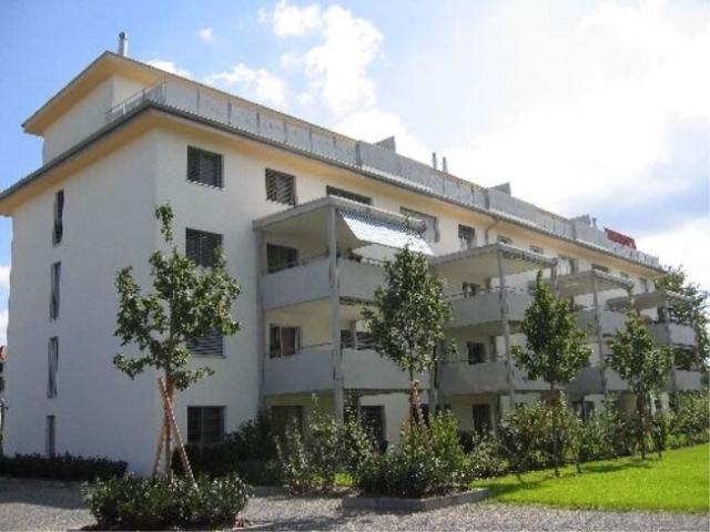 Two car garage for rent in Wallisellen Ref 8093 | dreamo. Ch