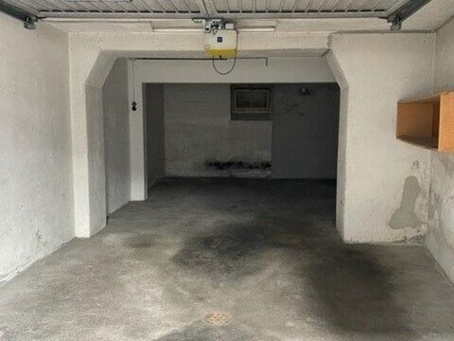 Two car garage for rent in Zürich Ref 18055 | dreamo. Ch