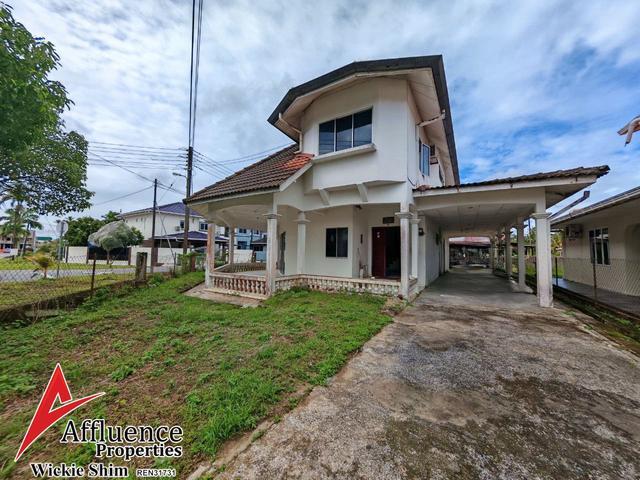 Two and half Storey Bungalow at Jalan Kapor