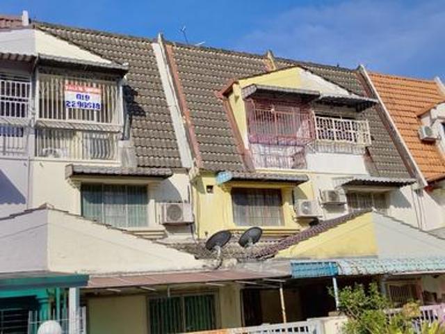 Two and the half storey teres house For Sale