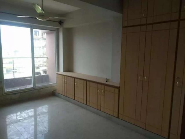 Two bed flat ma rah ky qemat dain Islamabad Korang Town ID 04136