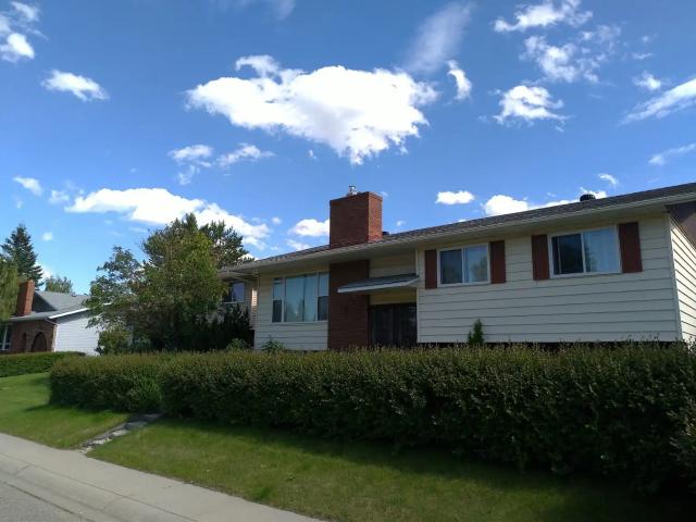 2Bed 1Bath Suite near university, hospital,cTrain station,Market mall