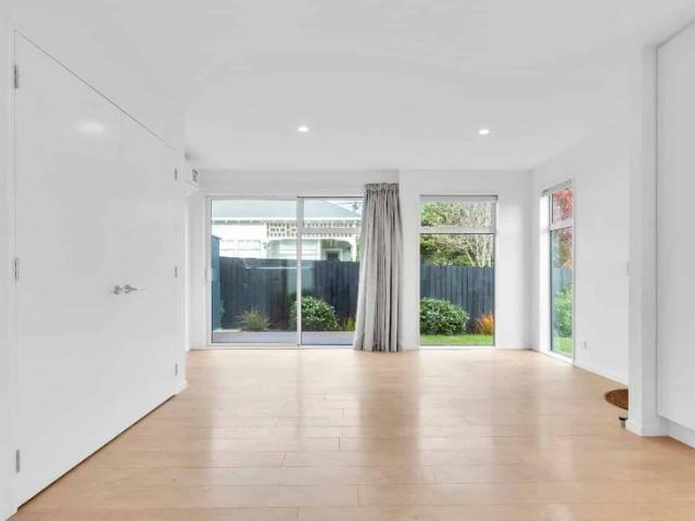 Two Bedroom Townhouse In Great Location!