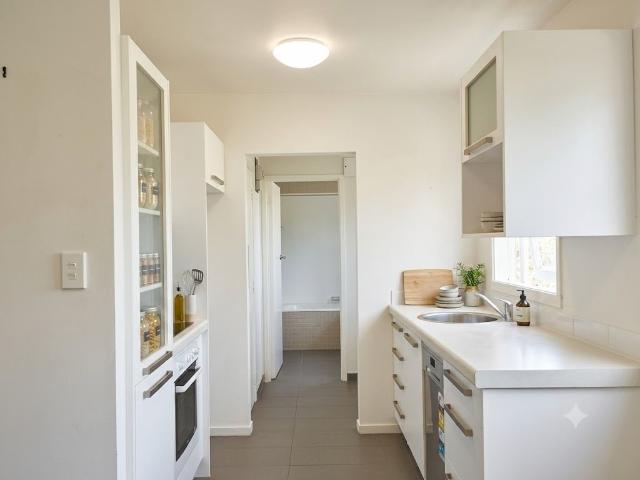 Two bedroom unit one off street park