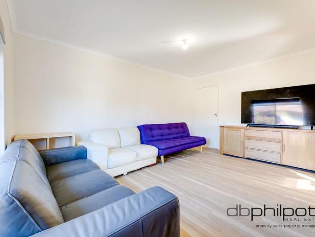 TWO BEDROOM UNIT IN SOUGHT AFTER LOCATION