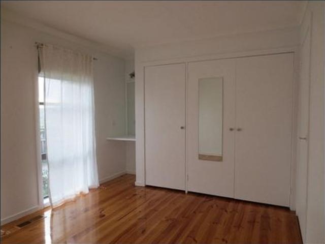 TWO BEDROOM UNIT WITH COURTYARD