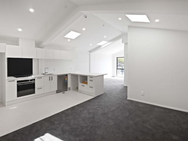 TWO BEDROOM APARTMENT, BALCONY AND OPEN PLAN