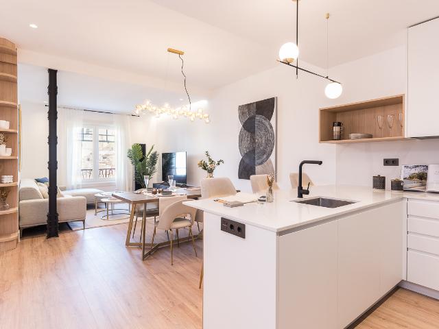 Two bedroom apartment in a family area close to the center of Madrid