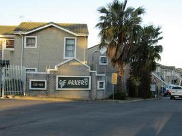 two bedroom apartment to let