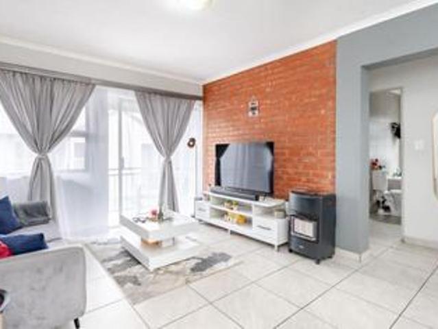 two bedroom apartment to rent in syd.