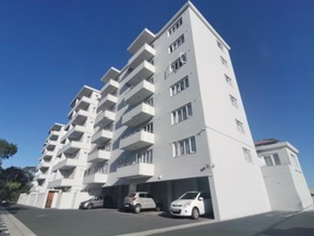 Two Bedroom Apartment/Flat In Plumstead