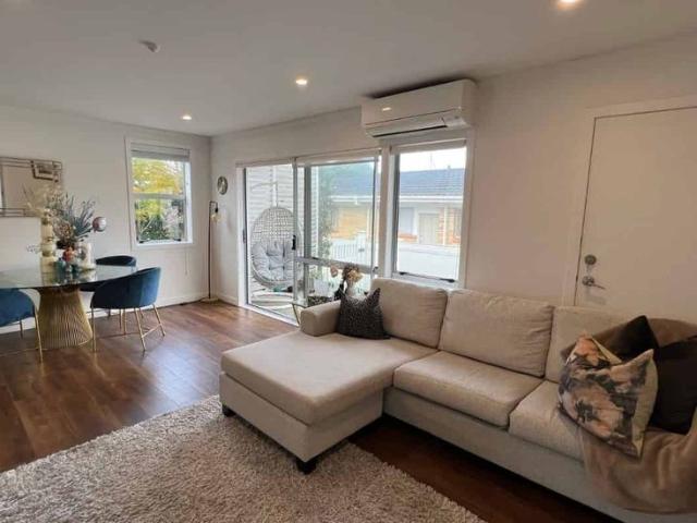 Two Bedroom Beauty in Remuera Water Included!