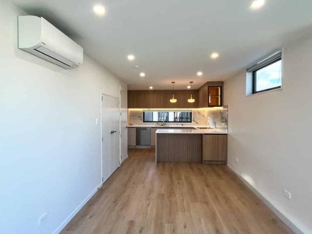 Two bedroom home in Blockhouse Bay!