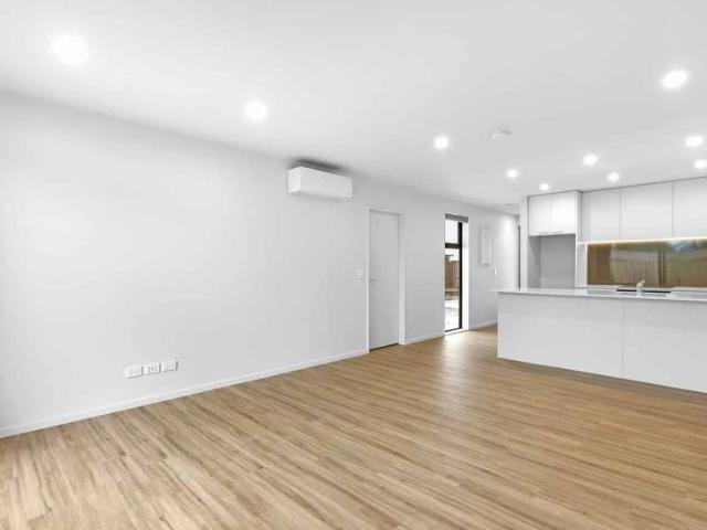 Two Bedroom Home In Woolston!