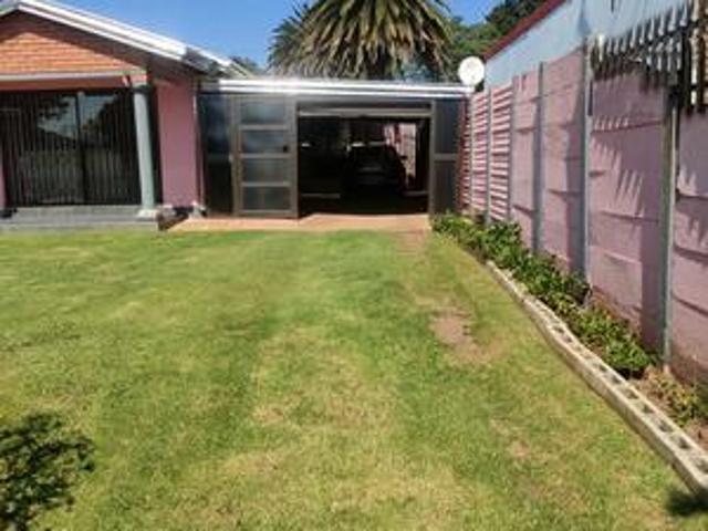 two bedroom house on the market in e.
