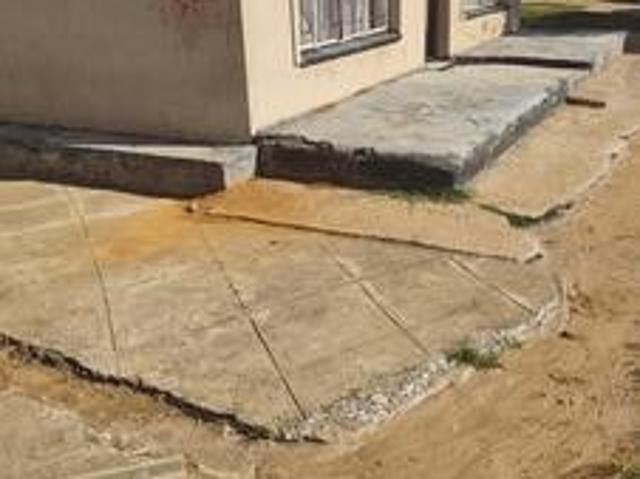 two bedroom house on the market tlhabane