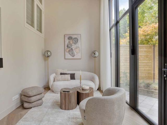 Two Bedroom Monthly Home Rotterdam