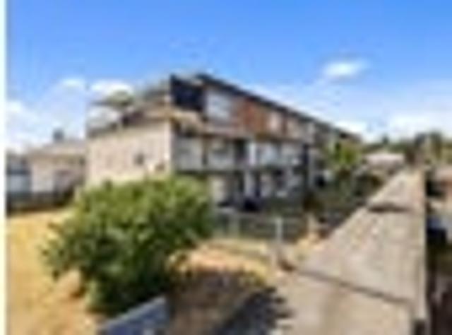 Two Bedroom Penthouse in the Heart of Otahuhu