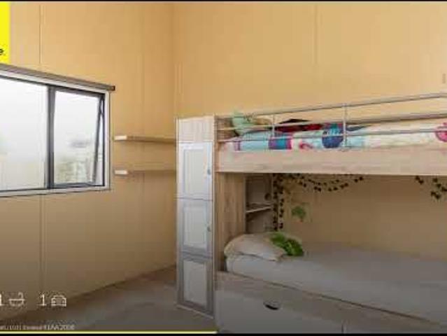 Two bedroom standalone house in Westbrook