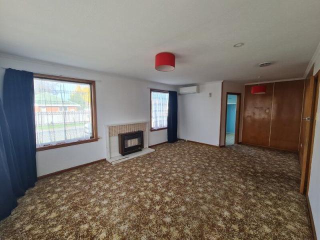 Two Bedroom Sunny Unit – Quiet