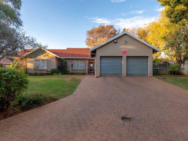 TWO HOMES, ONE INCREDIBLE OPPORTUNITY – THE ULTIMATE DUAL LIVING PROPE