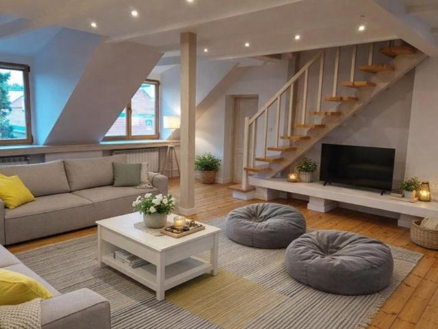 Two Level Apartment near Łazienki Park & Center