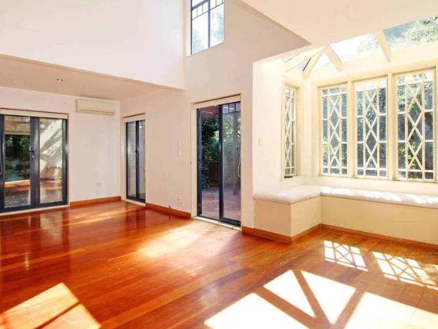 Two Level Warm & Welcoming Sanctuary Double.