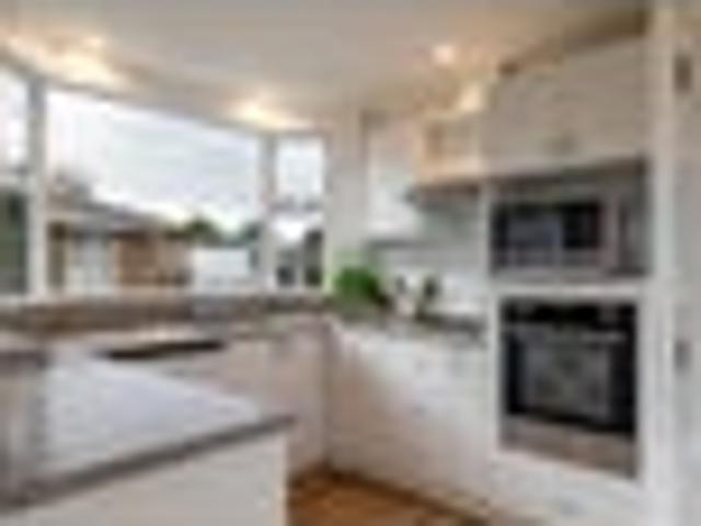 Two Living or Four Bedrooms! You choose!