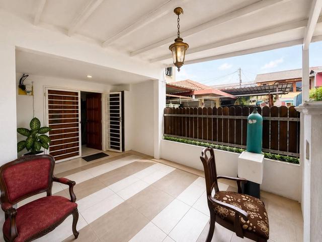 Two Storey Terrace House Seksyen 18 Shah Alam