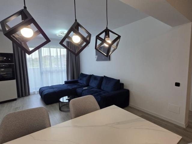 Two room apartment for rent in Cluj Napoca, located approximately 20 minutes from the University of Medicine and Pharmacy and approximately 15 minutes from the University of Agricultural and Veterinary Sciences