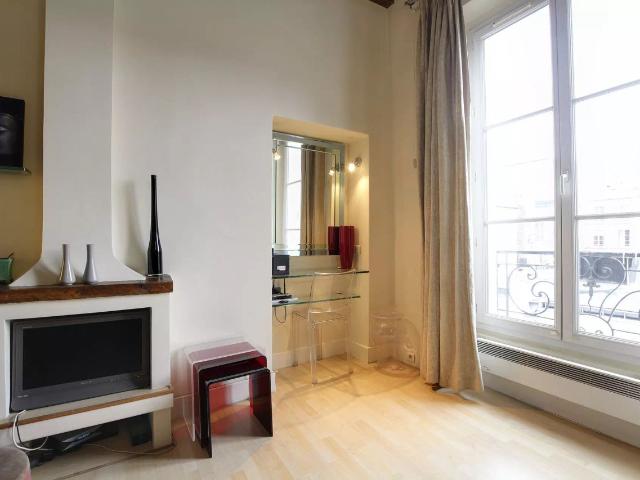 Two rooms in Montorgueil, Paris Amsterdam Apartments for Rent