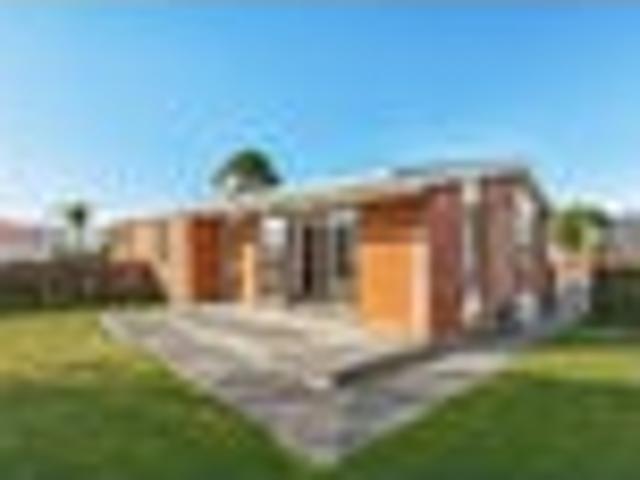 Two Units on One Title at Carters Beach!