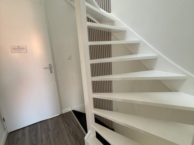 Twee kamers te huur aangeboden