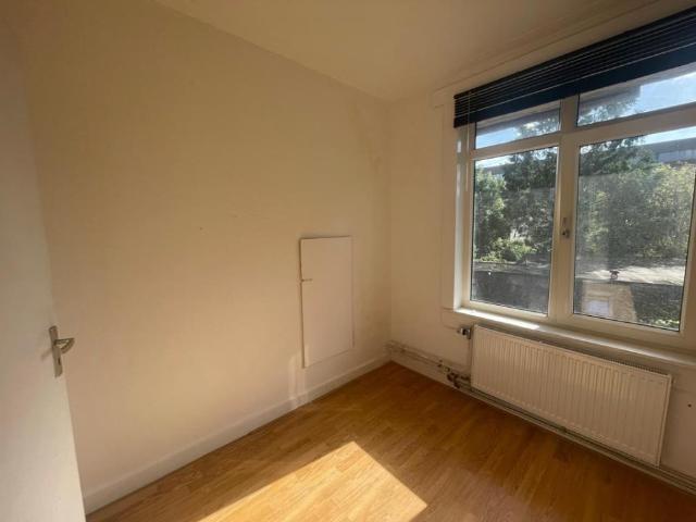 twee kamers beschikbaar aan het Eyssoniusplein