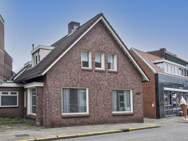 Twekkelerweg, 128, 7553LN, Hengelo OV, Overijssel 7553LN