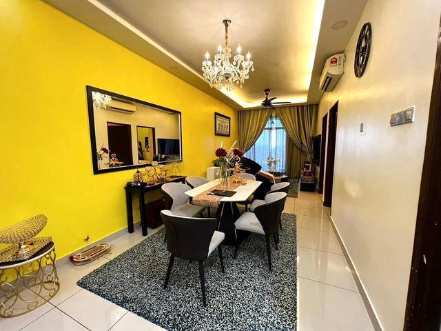 Twin Danga Residence Taman Laguna Service Apartment for sale