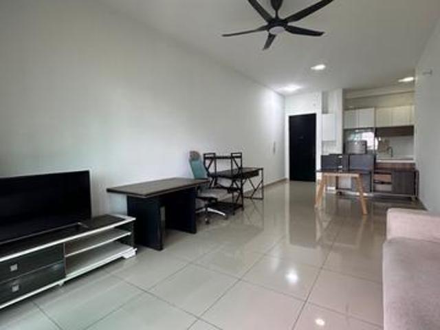 Twin galaxy Full loan CIQ 2bed Jb town feehold fully renovation