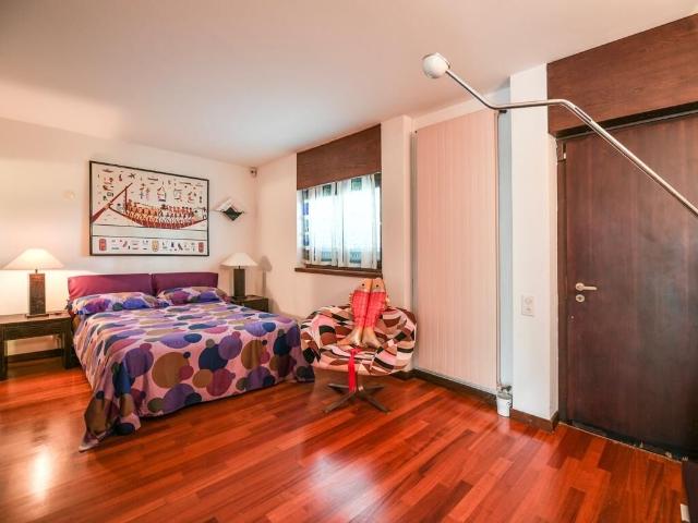 Twin house with 10.5 rooms on sale in Tremona 410 m² | dreamo. Ch