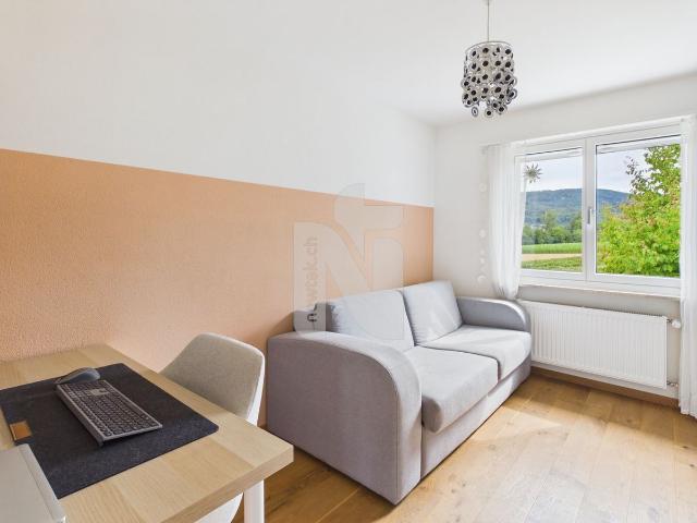 Twin house with 4.5 rooms on sale in Therwil 96 m² | dreamo. Ch