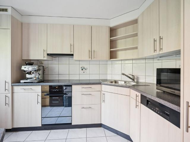 Twin house with 5.5 rooms on sale in Oberwil BL 210 m² | dreamo. Ch