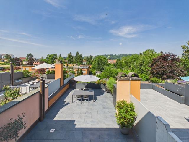 Twin house with 5.5 rooms for rent in Bonstetten 149 m² | dreamo. Ch