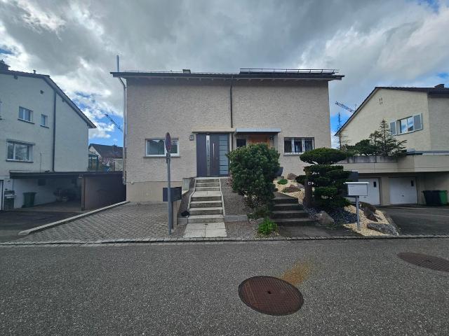 Twin house with 5.5 rooms for rent in Wallisellen 149 m² | dreamo. Ch