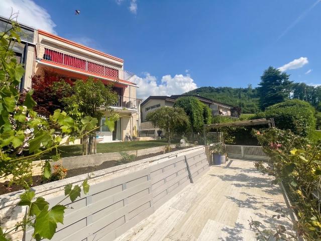 Twin house with 6.5 rooms on sale in Lausen 166 m² | dreamo. Ch