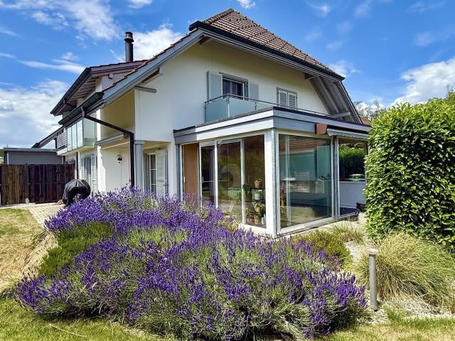 Twin house with 6.5 rooms for rent in Kirchberg BE 200 m² | dreamo. Ch